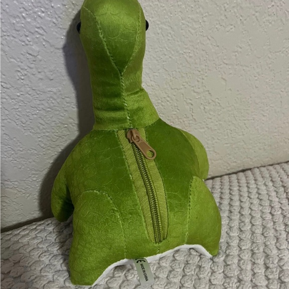 10” Apex Legends Nessie Plush NWT - Picture 2 of 2